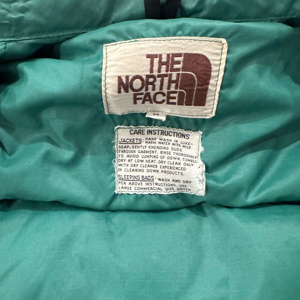 Vintage The North Face men’s down vest - Picture 4 of 7